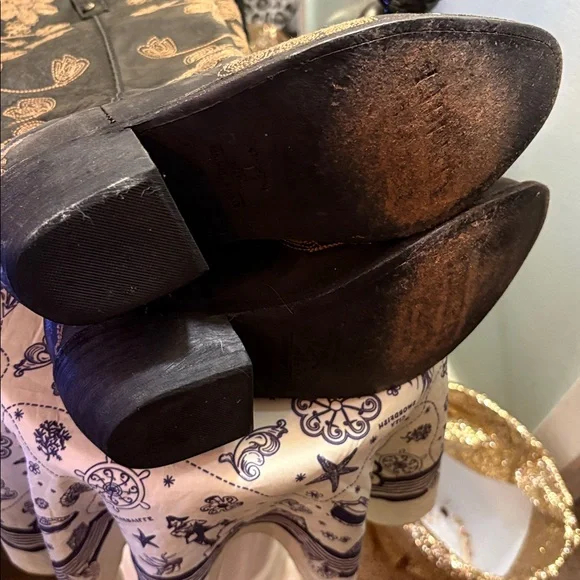 Embroidered Black Floral Western Knee-High Boots - Picture 3 of 3